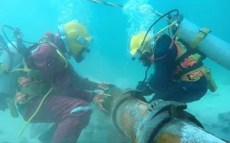 COMMERCIAL DIVING SERVICES